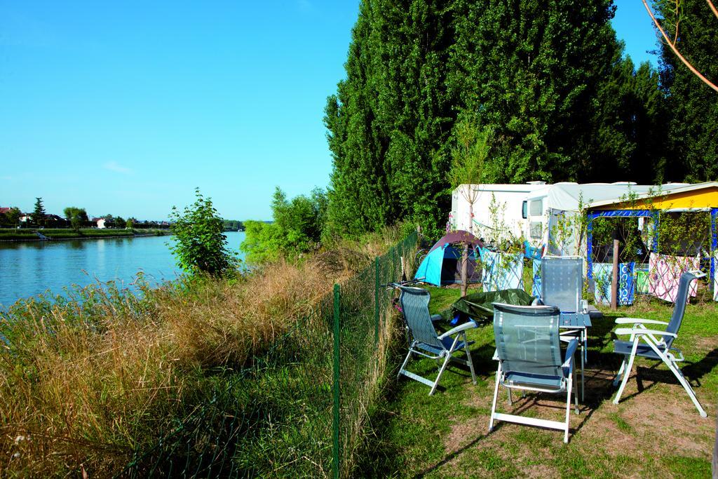 Hotel Camping International De Maisons-Laffitte Exteriér fotografie